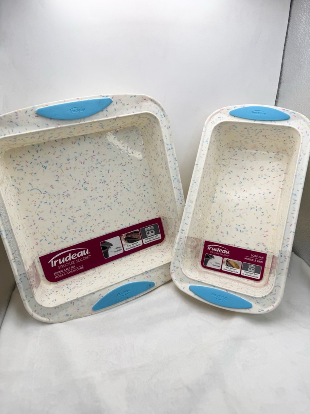Trudeau Silicone Bakeware Set Loaf Pan + Square Cake Pan Dishwasher Safe